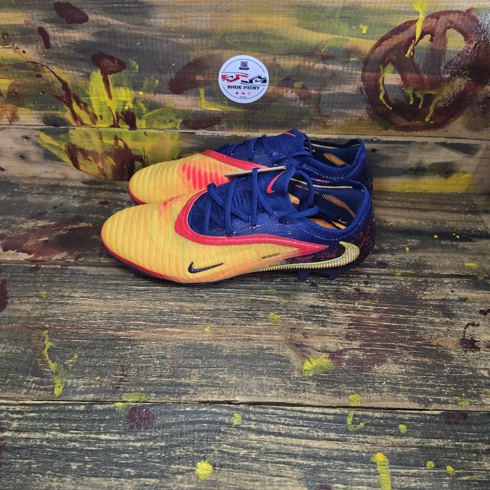 Nike phantom elite